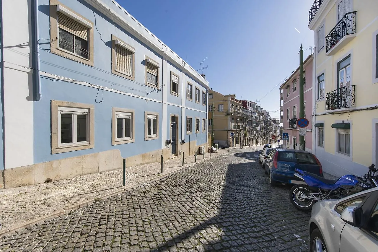 Lovelystay Saudade Studio Lisbon'S Narrowest Building